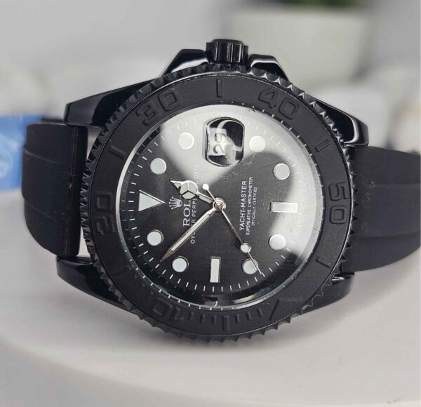 Rolex (Masterpiece) Black Yacht-Master – Black Dial – Oyster flex Strap - Image 2