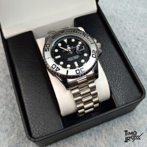 Luxury Rolex Yacht-Master – Stainless Steel- Black Dail